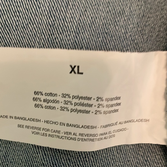 Jean Jacket - Picture 4 of 6